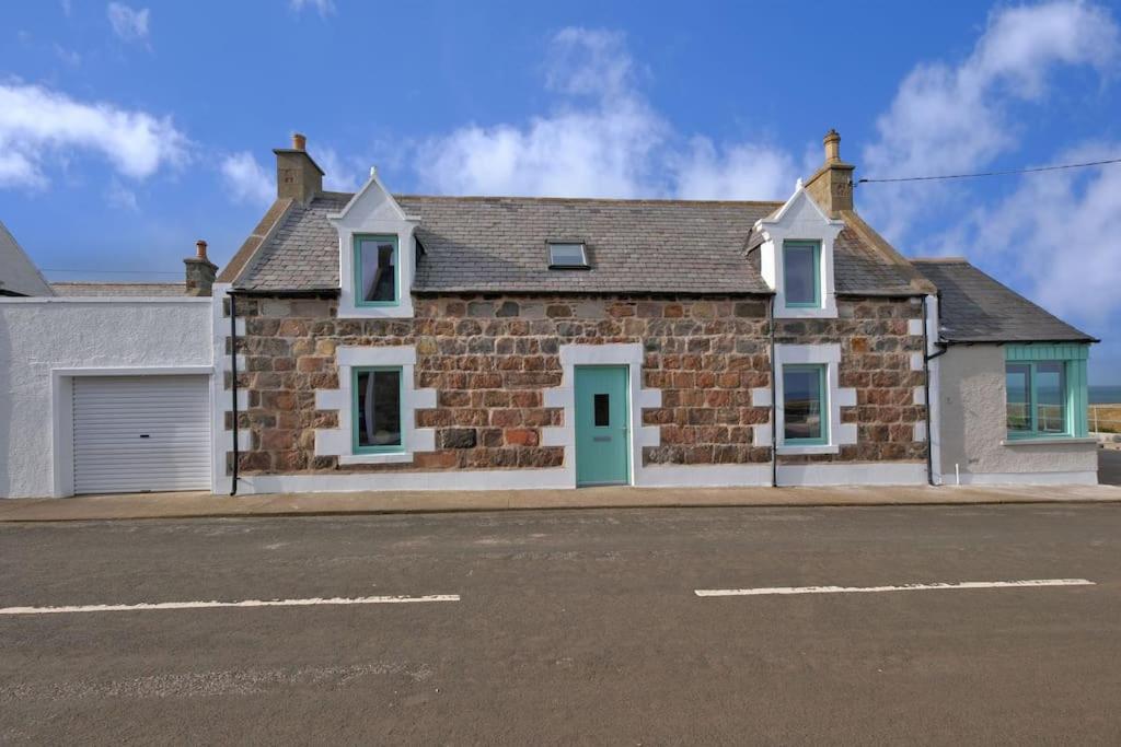 Cliff Top Cottage With Sea Views Portknockie Extérieur photo